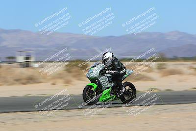 media/Apr-15-2022-Apex Assassins (Fri) [[9fb2e50610]]/Trackday Level 1/Session 2/Speed Shots/